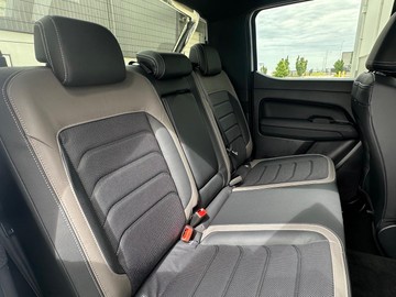 https://dvg-vehicle-assets.s3.amazonaws.com/439873/1hvlyu975ao53bs2casswjql4.jpg