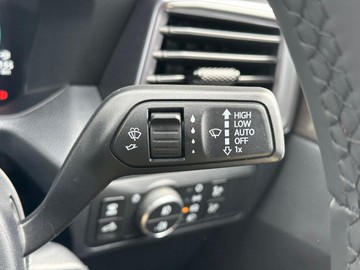 https://dvg-vehicle-assets.s3.amazonaws.com/439873/67bo6ex1gwo0joifgmyneru0m.jpg