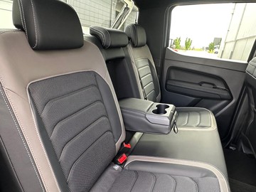 https://dvg-vehicle-assets.s3.amazonaws.com/439874/17lukrmnsg96m0fhfjg7w8qyv.jpg