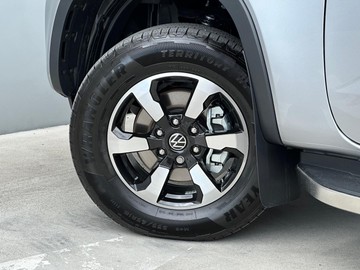 https://dvg-vehicle-assets.s3.amazonaws.com/439874/1khyz7ordrbr0wom49zgztmb7.jpg