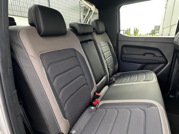 https://dvg-vehicle-assets.s3.amazonaws.com/439874/66aj7bsnhtsjs4fwls3sqxf3q.jpg