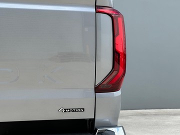 https://dvg-vehicle-assets.s3.amazonaws.com/439874/9eqy0ohk3pbhq0lxt40s2p8nv.jpg