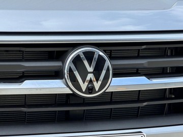 https://dvg-vehicle-assets.s3.amazonaws.com/439874/cyfmu85dunt27i8zjdwm2ls8k.jpg