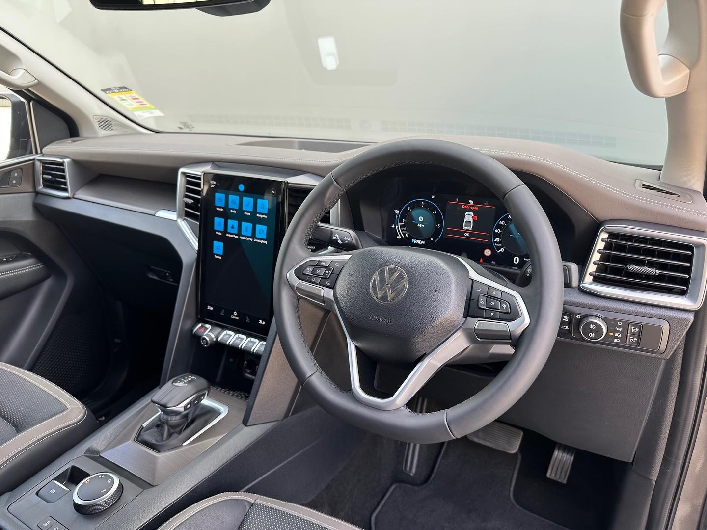 Volkswagen Amarok image 4