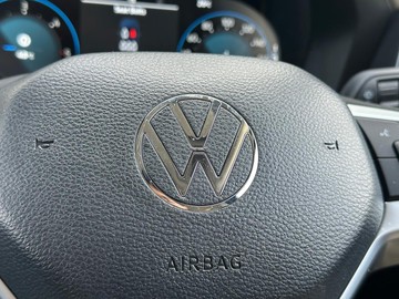 https://dvg-vehicle-assets.s3.amazonaws.com/439884/88wyiu6j3fzns8g9l262fzfrj.jpg