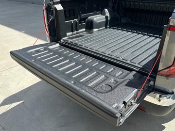 https://dvg-vehicle-assets.s3.amazonaws.com/439884/8a0bbadrqxpyp9360lc58o9y2.jpg