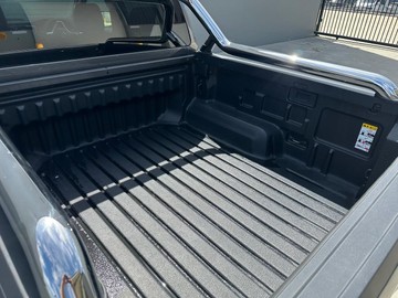 https://dvg-vehicle-assets.s3.amazonaws.com/439884/a2rhynqb9ry2x8w3lhh3j5xs2.jpg