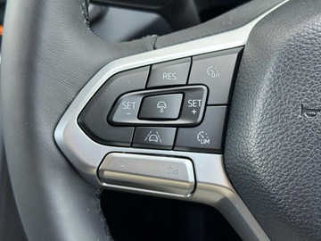 https://dvg-vehicle-assets.s3.amazonaws.com/439884/b360w2v107npf6xubmfr7zqy2.jpg