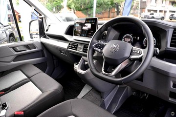 https://dvg-vehicle-assets.s3.amazonaws.com/439892/f038hoh4olztb9mfthws2jy3e.jpg