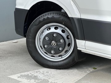 https://dvg-vehicle-assets.s3.amazonaws.com/439894/2pthy32pu9qb0mvxdnghnx3z2.jpg