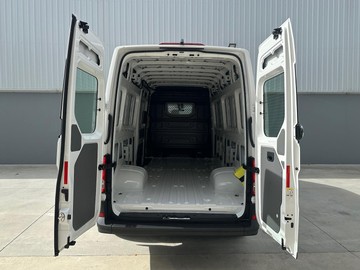 https://dvg-vehicle-assets.s3.amazonaws.com/439894/6qflral9nu2zv467wd97kx4ni.jpg