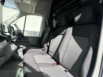 https://dvg-vehicle-assets.s3.amazonaws.com/439894/9gjb38nqv3i0stxv19awpgs3b.jpg
