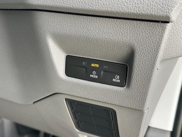 https://dvg-vehicle-assets.s3.amazonaws.com/439898/1hwlzgswgm3ylzm09al5ja95w.jpg