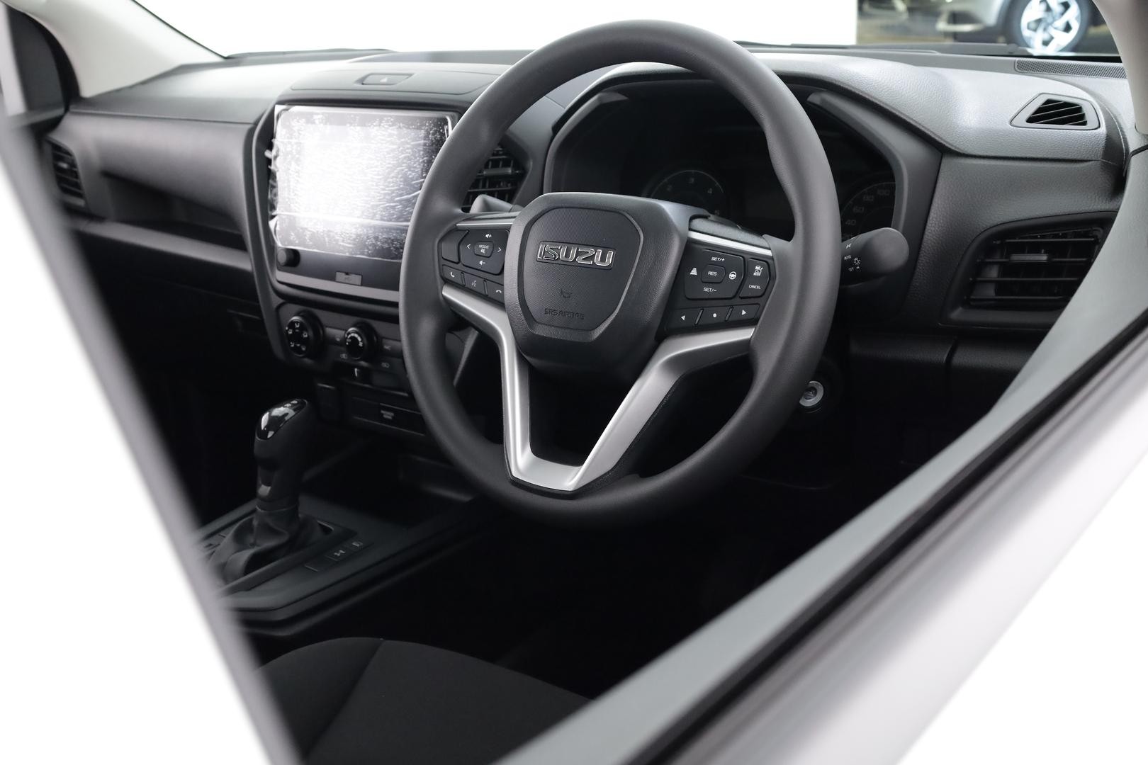 Isuzu D-max image 4