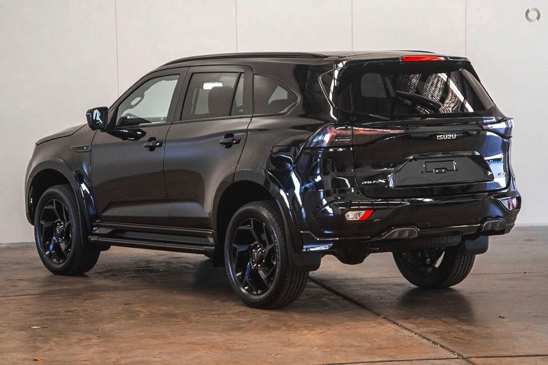 Isuzu Mu-x image 4