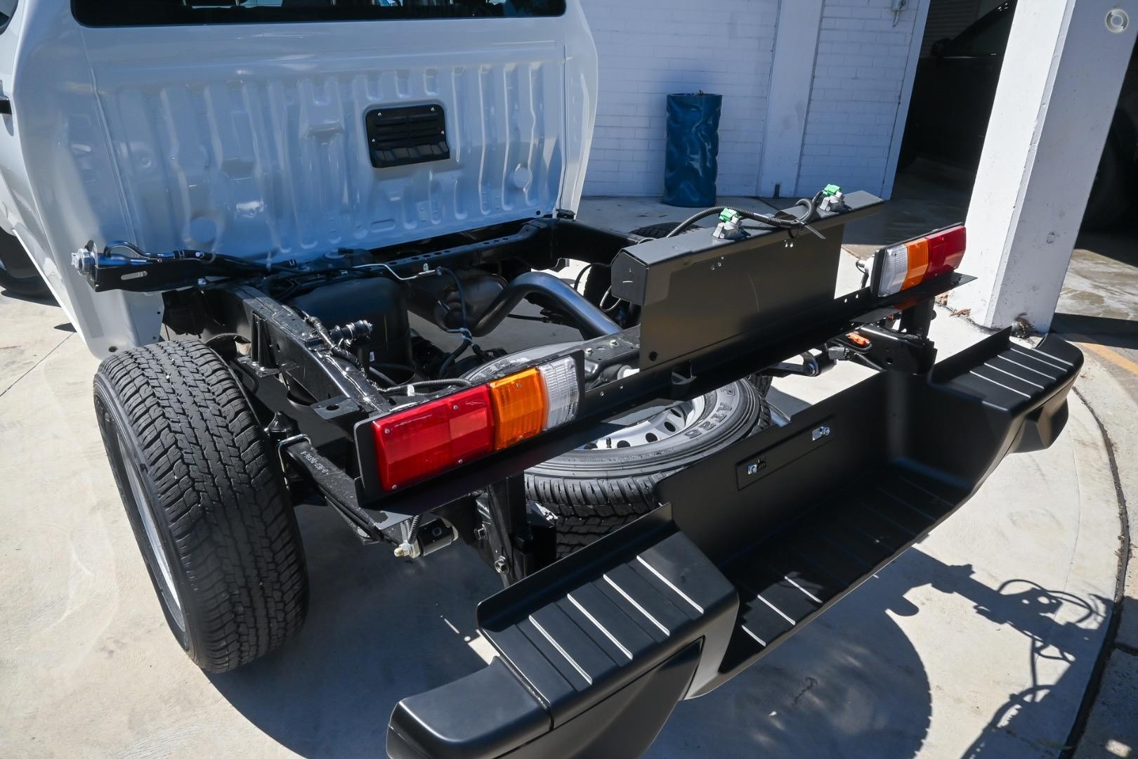 Isuzu D-max image 3