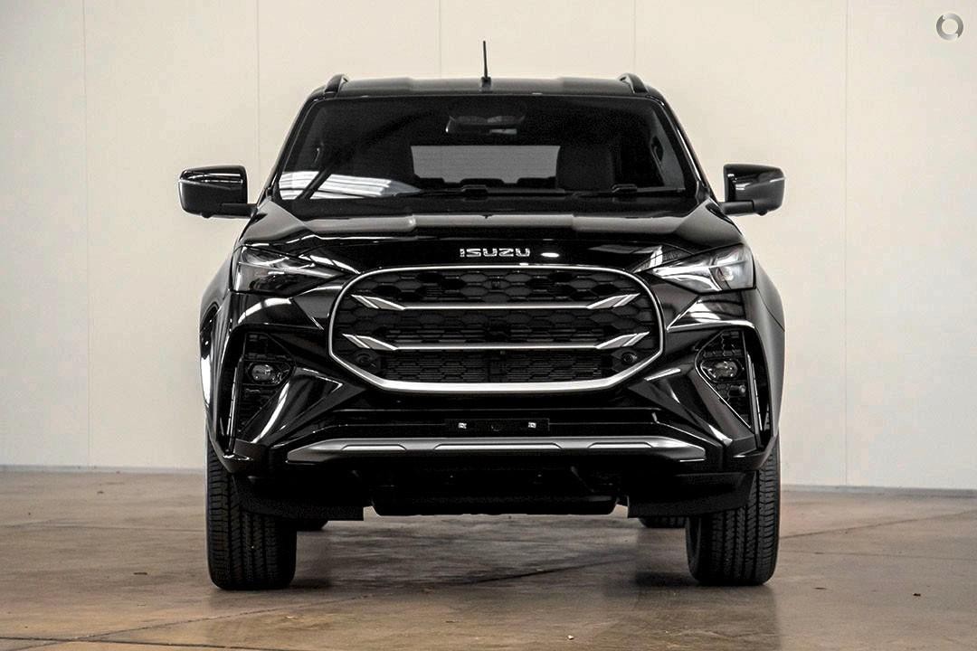 Isuzu Mu-x image 2