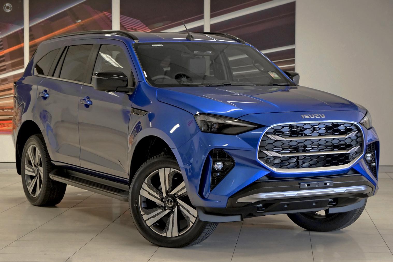 Isuzu Mu-x image 1
