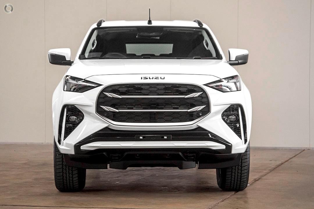 Isuzu Mu-x image 2