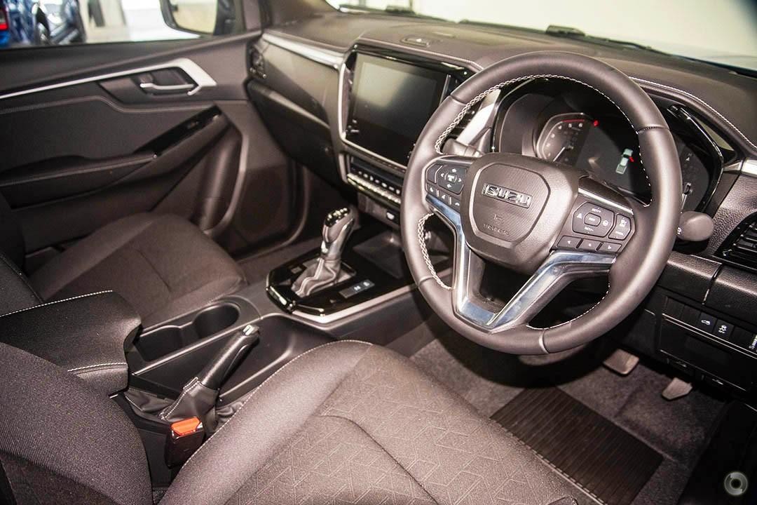 Isuzu D-max image 4