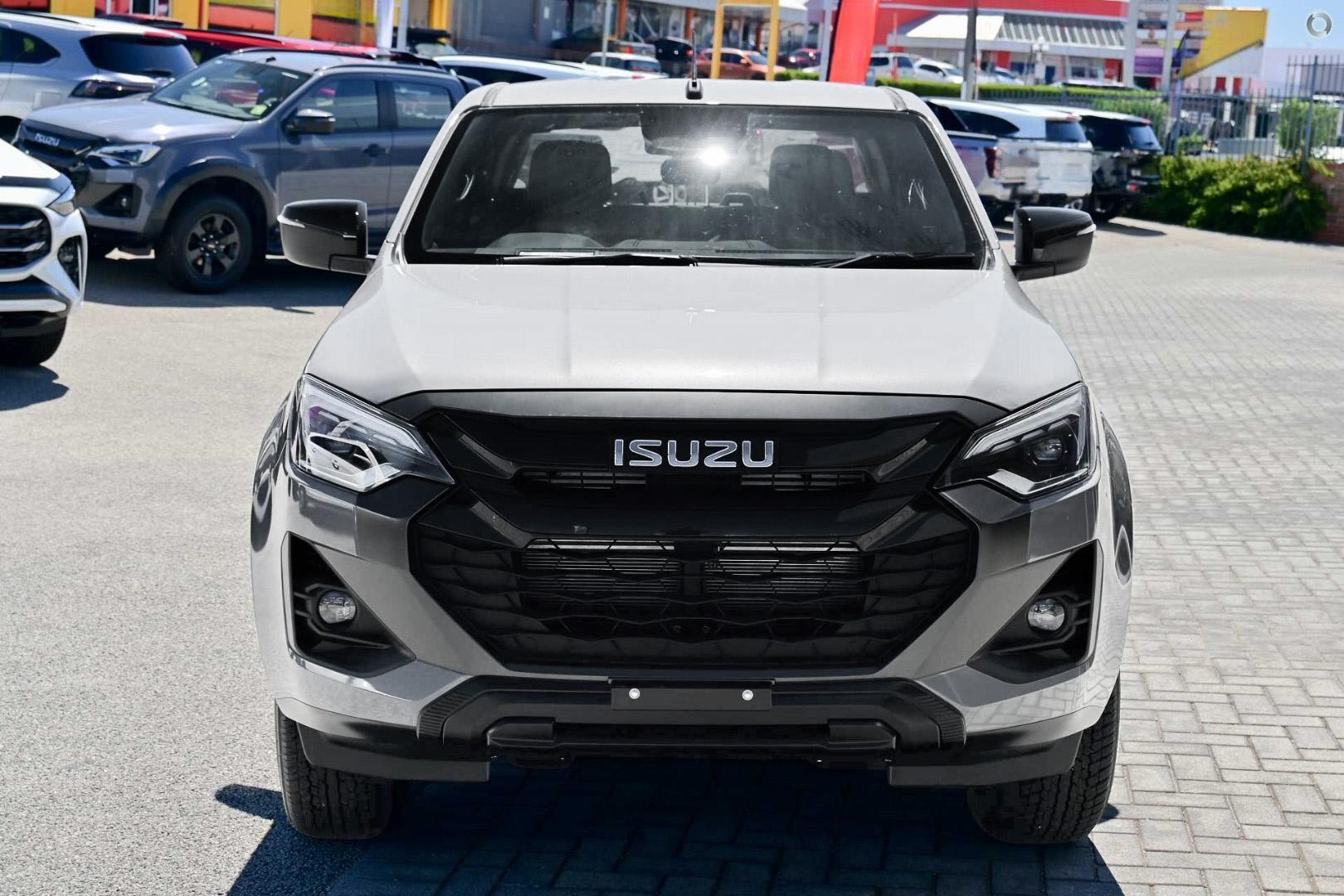 Isuzu D-max image 2