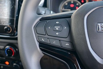 https://dvg-vehicle-assets.s3.amazonaws.com/50554979/y0tfhkqa9stt89zl62bnust58.jpg