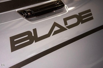 https://dvg-vehicle-assets.s3.amazonaws.com/50631778/gng0212xk8vy8pgxnfp25v7l4.jpg