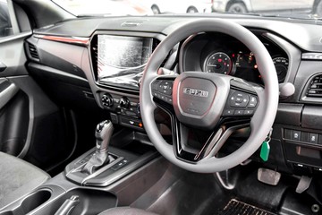 https://dvg-vehicle-assets.s3.amazonaws.com/50632562/18enupb8yrrdyzmo8wmv4vly.jpg