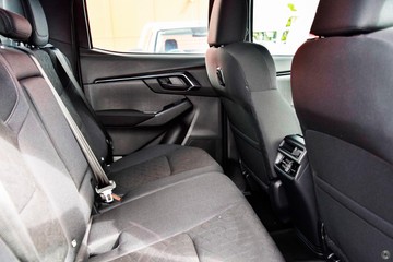 https://dvg-vehicle-assets.s3.amazonaws.com/50632562/meur9cbk2uv3oual3rjxkivu3.jpg