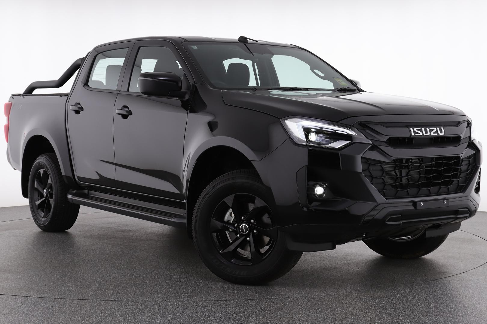 Isuzu D-max image 1
