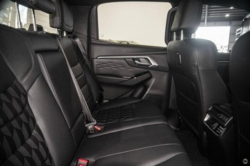 https://dvg-vehicle-assets.s3.amazonaws.com/50969913/1yed0z92n7ta5994k4smn4s32.jpg