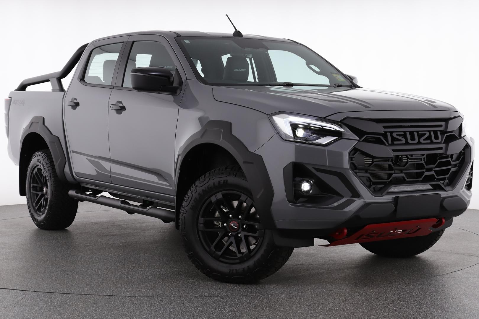 Isuzu D-max image 1