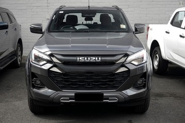 https://dvg-vehicle-assets.s3.amazonaws.com/51036680/v6mw3wk9yuddcl34244hazm2f.jpg