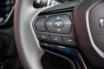 https://dvg-vehicle-assets.s3.amazonaws.com/51037965/6u8bc9v5a8p0bv1lqpwuh5ez7.jpg