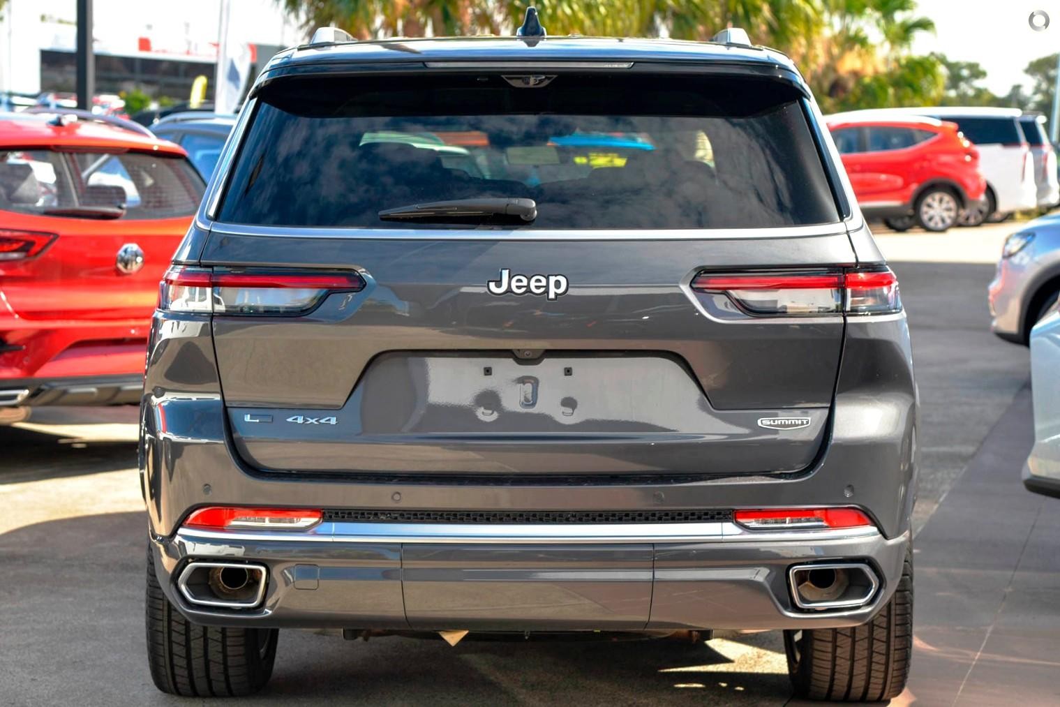 Jeep Grand Cherokee image 3