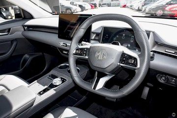 https://dvg-vehicle-assets.s3.amazonaws.com/565042/iip8sc5qqgfhvnvcjeqeje64d.jpg