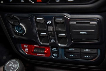 https://dvg-vehicle-assets.s3.amazonaws.com/58637777/s2qaef1xqn2vmcrwtojf2ap78.jpg