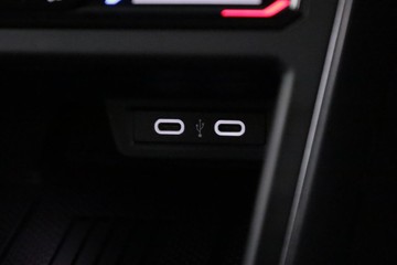 https://dvg-vehicle-assets.s3.amazonaws.com/59646/89u00t5fiiz0nv8l8z86lul0.jpg