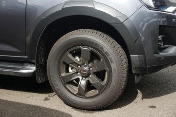 https://dvg-vehicle-assets.s3.amazonaws.com/60007154/bsro69kyh5lobi88190aedal1.jpg