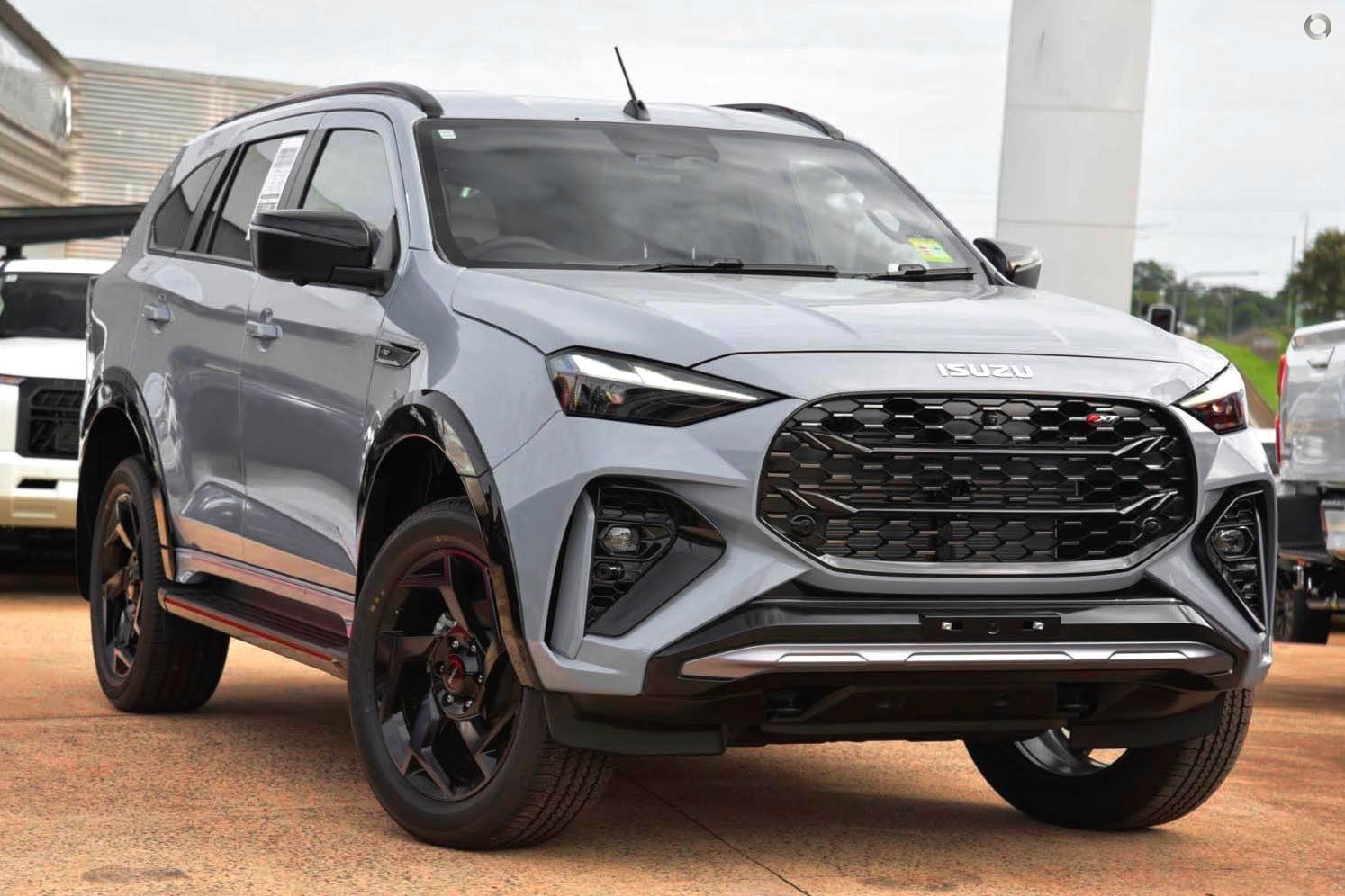 Isuzu Mu-x image 1