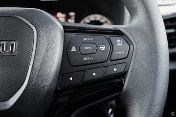 https://dvg-vehicle-assets.s3.amazonaws.com/60070179/ttg6hxzkd49fuevnvxdut15g5.jpg