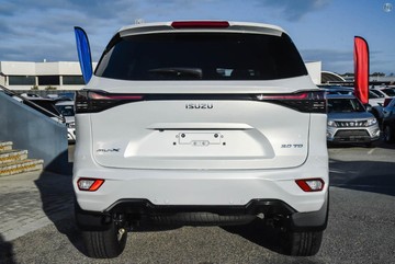 https://dvg-vehicle-assets.s3.amazonaws.com/60070600/iuchxrv8qs67x7pa33j453x83.jpg