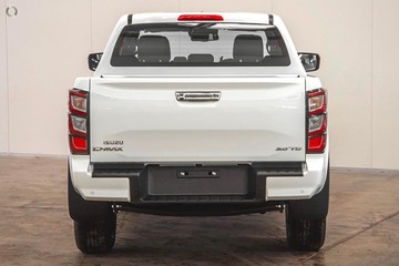 https://dvg-vehicle-assets.s3.amazonaws.com/60139445/545vhntdfju1d18rxgo65rsf7.jpg