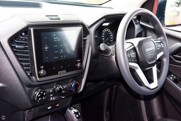 https://dvg-vehicle-assets.s3.amazonaws.com/60251620/c0s924fql7a2wckrxg7xddst1.jpg