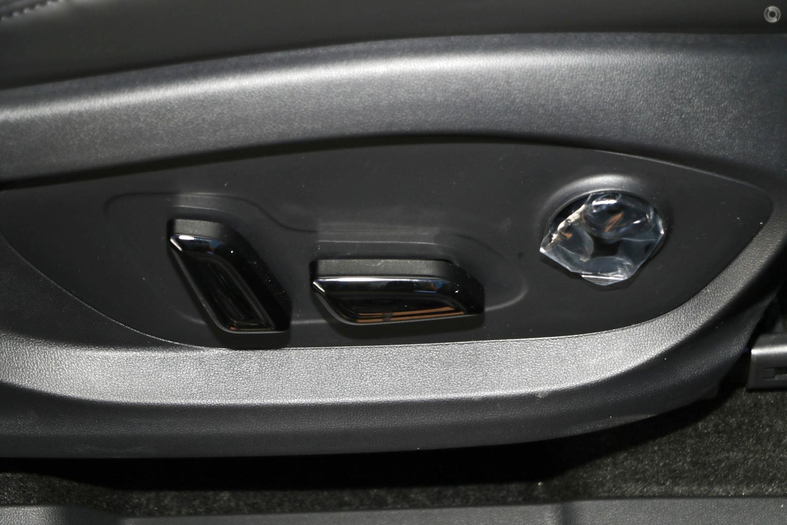MG Qs image 4
