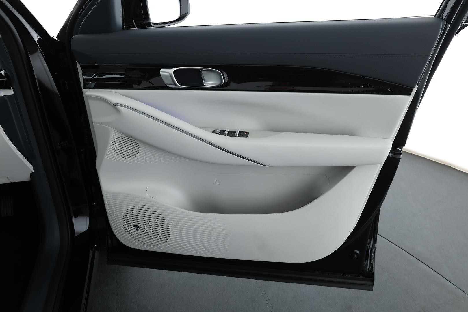 Geely Ex5 image 3