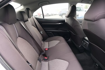 https://dvg-vehicle-assets.s3.amazonaws.com/78335/6dqpxeuud873jtlw70of3sd8t.jpg
