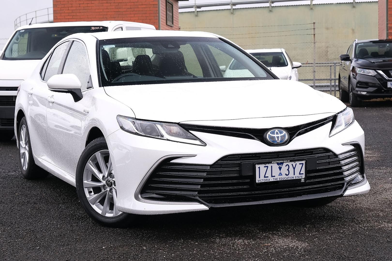 Toyota Camry image 1