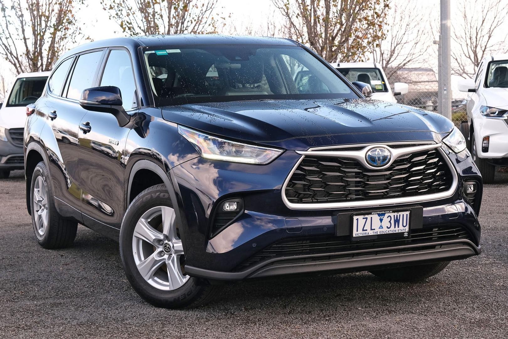 Toyota Kluger image 1