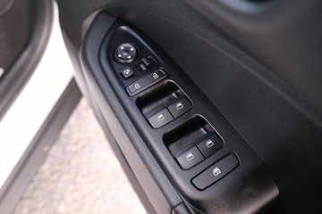 https://dvg-vehicle-assets.s3.amazonaws.com/78526/4h7fgqp9h9ueo0pjm1n9fl5dy.jpg